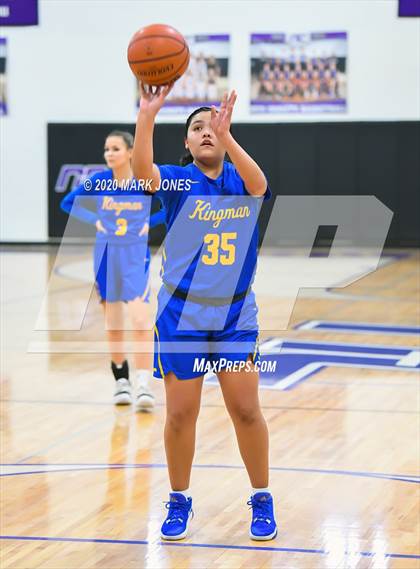Thumbnail 3 in Kingman @ Northwest Christian photogallery.