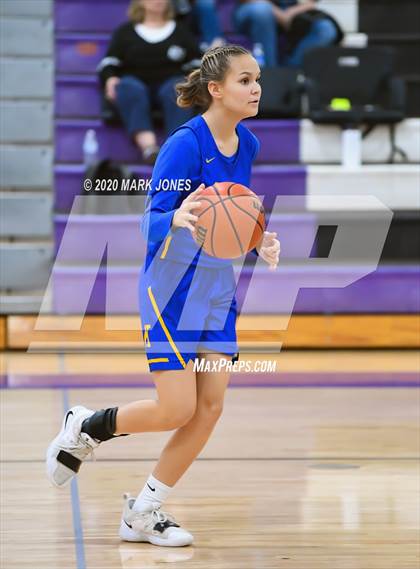Thumbnail 2 in Kingman @ Northwest Christian photogallery.