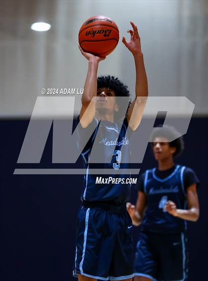 Thumbnail 1 in Meadowdale @ Juanita photogallery.
