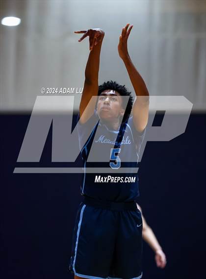 Thumbnail 3 in Meadowdale @ Juanita photogallery.
