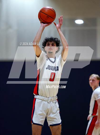 Thumbnail 1 in Meadowdale @ Juanita photogallery.