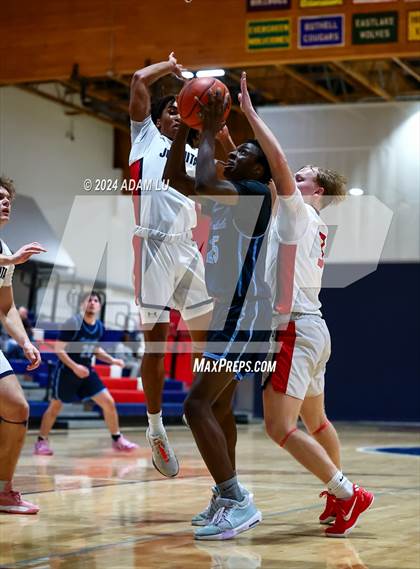 Thumbnail 2 in Meadowdale @ Juanita photogallery.
