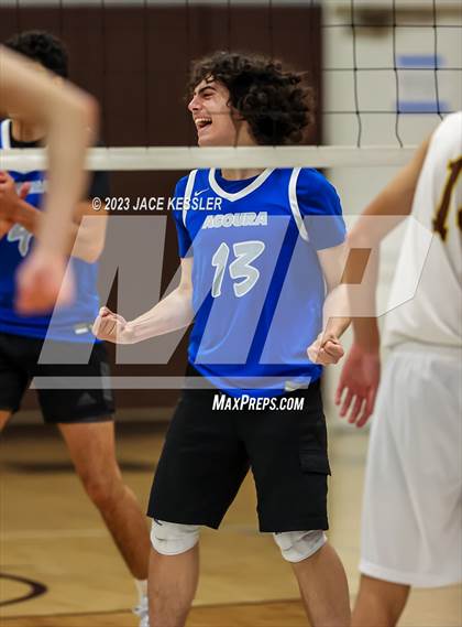 Thumbnail 3 in Agoura @ Crespi photogallery.