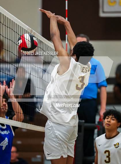 Thumbnail 2 in Agoura @ Crespi photogallery.
