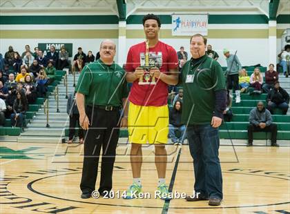 Thumbnail 1 in Huntington St. Joseph Prep vs. Hughes (LeBron James Classic) photogallery.