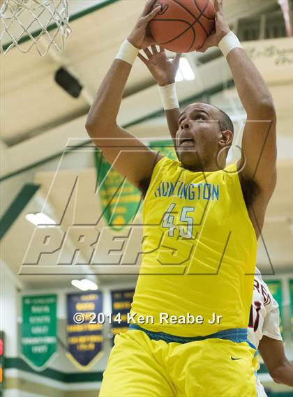 Thumbnail 1 in Huntington St. Joseph Prep vs. Hughes (LeBron James Classic) photogallery.