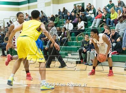 Thumbnail 3 in Huntington St. Joseph Prep vs. Hughes (LeBron James Classic) photogallery.