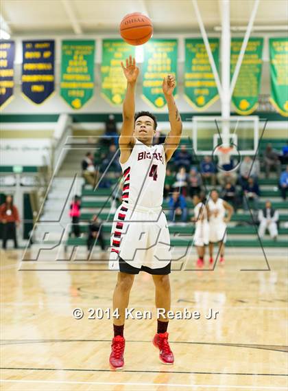 Thumbnail 3 in Huntington St. Joseph Prep vs. Hughes (LeBron James Classic) photogallery.