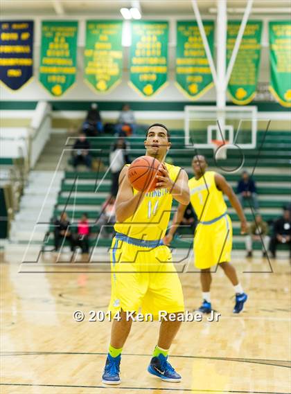 Thumbnail 2 in Huntington St. Joseph Prep vs. Hughes (LeBron James Classic) photogallery.