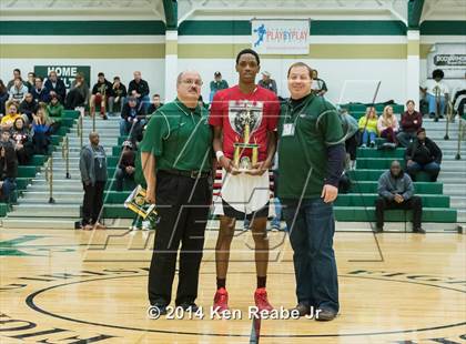 Thumbnail 3 in Huntington St. Joseph Prep vs. Hughes (LeBron James Classic) photogallery.