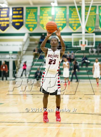 Thumbnail 2 in Huntington St. Joseph Prep vs. Hughes (LeBron James Classic) photogallery.