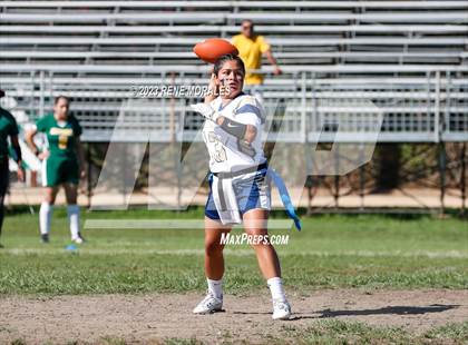 Thumbnail 3 in Jefferson vs Franklin photogallery.