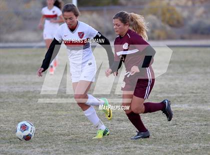 Thumbnail 2 in Truckee vs. Pahrump Valley photogallery.