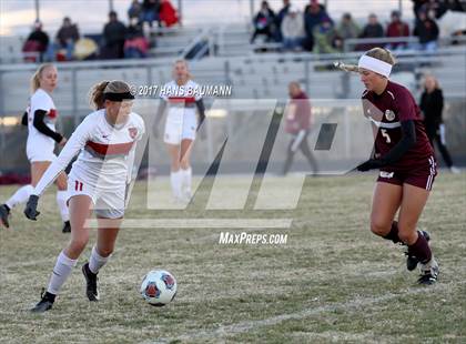 Thumbnail 2 in Truckee vs. Pahrump Valley photogallery.