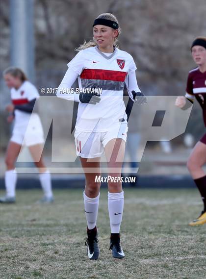 Thumbnail 1 in Truckee vs. Pahrump Valley photogallery.