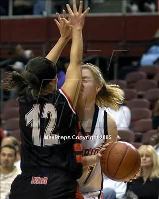 Thumbnail 3 in Mt. Miguel vs. Troy (SoCal D2 Final) photogallery.