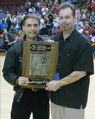 Thumbnail 3 in Mt. Miguel vs. Troy (SoCal D2 Final) photogallery.