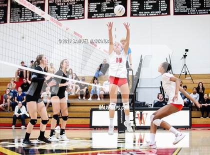 Thumbnail 3 in  Westlake @ Harvard-Westlake (CIF SS D2 Quarterfinal) photogallery.
