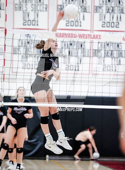 Thumbnail 2 in  Westlake @ Harvard-Westlake (CIF SS D2 Quarterfinal) photogallery.