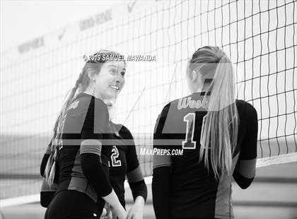 Thumbnail 3 in  Westlake @ Harvard-Westlake (CIF SS D2 Quarterfinal) photogallery.