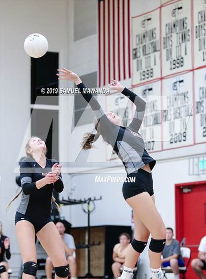 Thumbnail 2 in  Westlake @ Harvard-Westlake (CIF SS D2 Quarterfinal) photogallery.