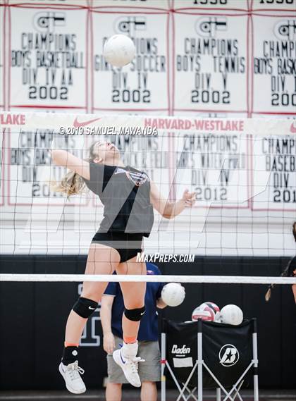 Thumbnail 3 in  Westlake @ Harvard-Westlake (CIF SS D2 Quarterfinal) photogallery.