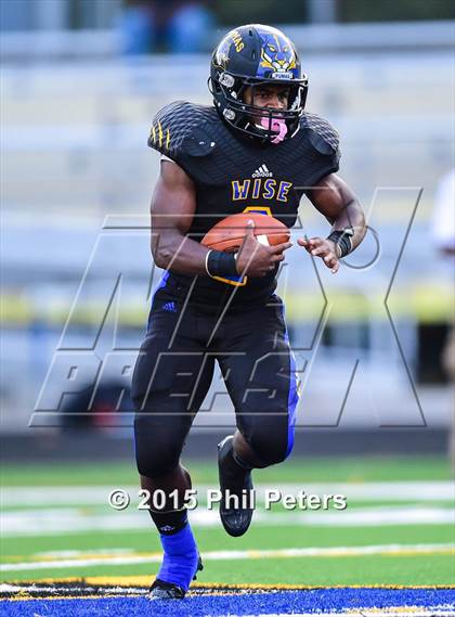 Thumbnail 3 in DuVal @ Wise photogallery.
