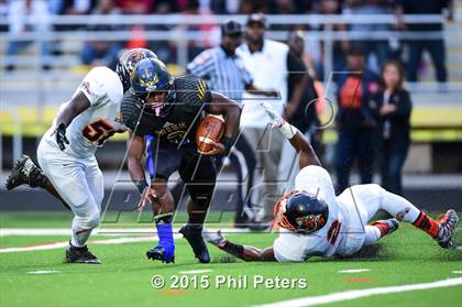 Thumbnail 3 in DuVal @ Wise photogallery.