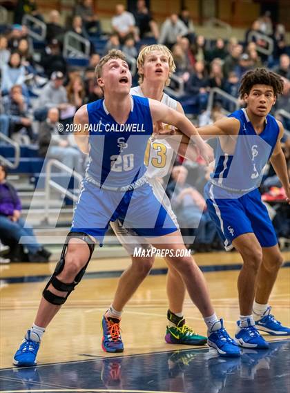 Thumbnail 2 in Seattle Prep vs. Bellevue (WIAA 3A District 2 Playoff) photogallery.