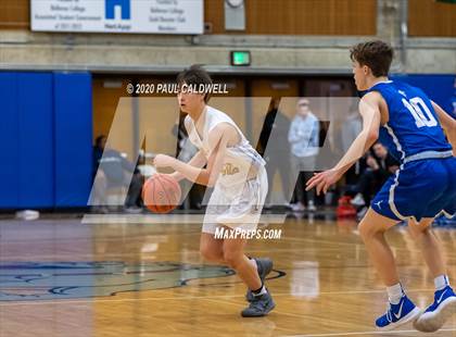 Thumbnail 2 in Seattle Prep vs. Bellevue (WIAA 3A District 2 Playoff) photogallery.