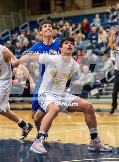 Thumbnail 3 in Seattle Prep vs. Bellevue (WIAA 3A District 2 Playoff) photogallery.