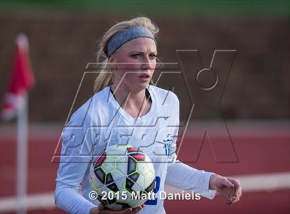 Thumbnail 1 in Ponderosa vs. Legend photogallery.
