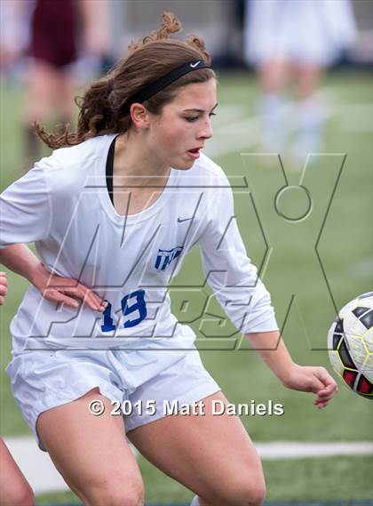 Thumbnail 3 in Ponderosa vs. Legend photogallery.