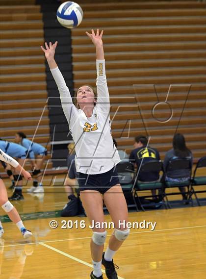 Thumbnail 1 in Rancho Cucamonga vs. Oak Ridge (Durango Fall Classic) photogallery.