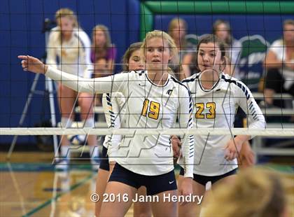 Thumbnail 2 in Rancho Cucamonga vs. Oak Ridge (Durango Fall Classic) photogallery.