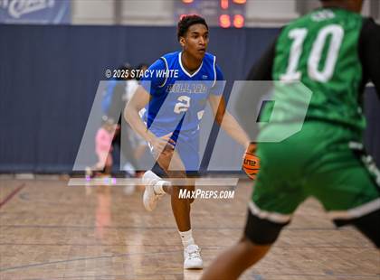 Thumbnail 3 in Dillard v IDN Raptors (Tampa Bay Christmas Invitational) photogallery.