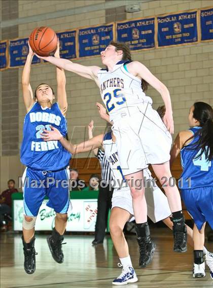 Thumbnail 2 in Ardsley vs Dobbs Ferry (33rd Annual William Warnock Memorial Tournament) photogallery.