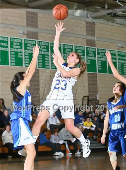 Thumbnail 2 in Ardsley vs Dobbs Ferry (33rd Annual William Warnock Memorial Tournament) photogallery.