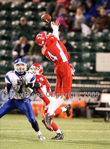 Thumbnail 2 in Westhill vs. Hornell  (NYSPHSAA Class B Semifinal) photogallery.