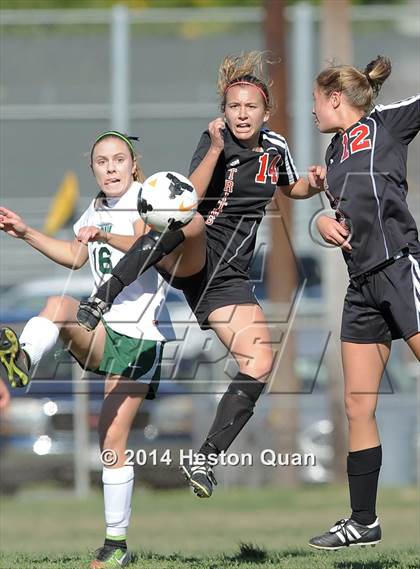 Thumbnail 3 in Long Beach Poly vs. San Clemente (Excalibur Tournament) photogallery.