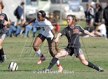 Thumbnail 2 in Long Beach Poly vs. San Clemente (Excalibur Tournament) photogallery.