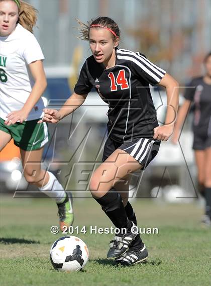 Thumbnail 1 in Long Beach Poly vs. San Clemente (Excalibur Tournament) photogallery.