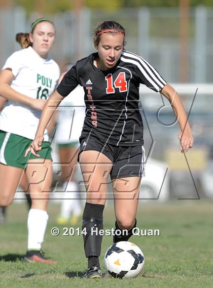 Thumbnail 3 in Long Beach Poly vs. San Clemente (Excalibur Tournament) photogallery.