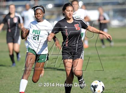 Thumbnail 2 in Long Beach Poly vs. San Clemente (Excalibur Tournament) photogallery.
