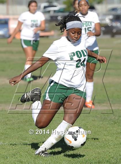 Thumbnail 3 in Long Beach Poly vs. San Clemente (Excalibur Tournament) photogallery.