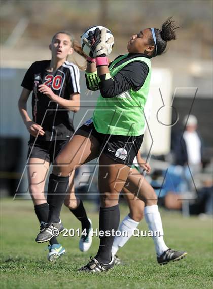 Thumbnail 1 in Long Beach Poly vs. San Clemente (Excalibur Tournament) photogallery.