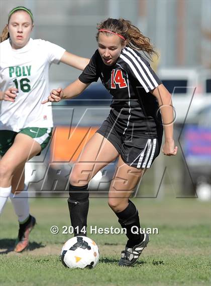 Thumbnail 3 in Long Beach Poly vs. San Clemente (Excalibur Tournament) photogallery.