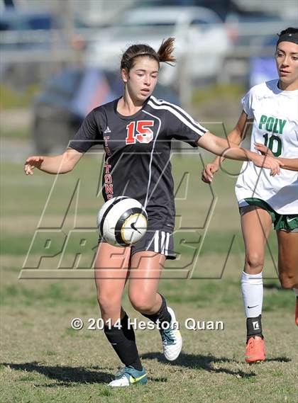 Thumbnail 1 in Long Beach Poly vs. San Clemente (Excalibur Tournament) photogallery.