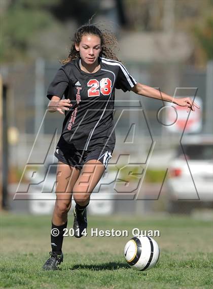 Thumbnail 2 in Long Beach Poly vs. San Clemente (Excalibur Tournament) photogallery.
