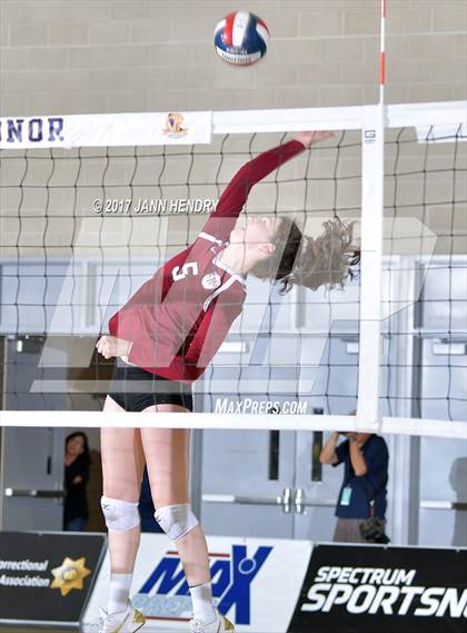 Thumbnail 3 in Sacred Heart Prep vs. Sierra Canyon (CIF State D2 Final) photogallery.
